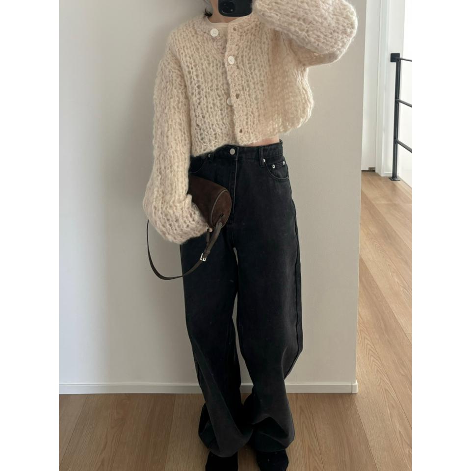 {{.FirstItem.Brand.Name}}({{.FirstItem.Brand.NameKana}})の「{{.FirstItem.Name}}」を使った{{.PostType}}