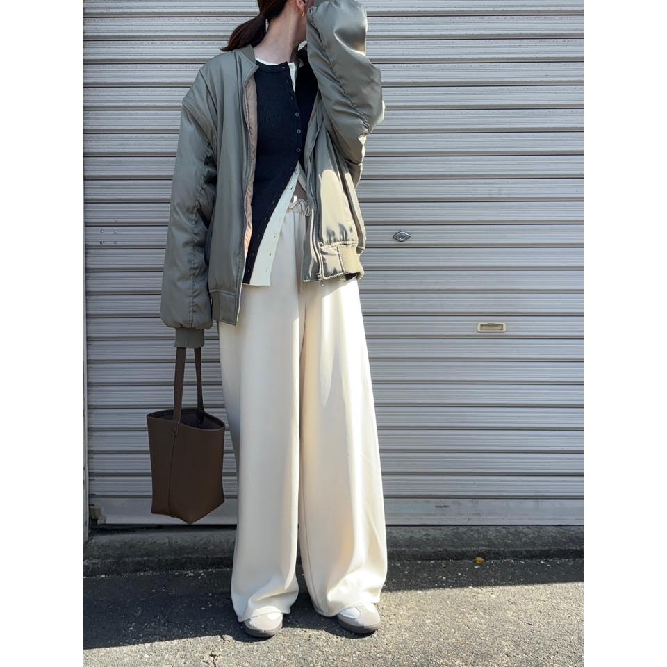 {{.FirstItem.Brand.Name}}({{.FirstItem.Brand.NameKana}})の「{{.FirstItem.Name}}」を使った{{.PostType}}