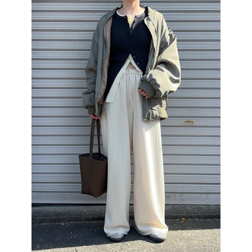 {{.FirstItem.Brand.Name}}({{.FirstItem.Brand.NameKana}})の「{{.FirstItem.Name}}」を使った{{.PostType}}