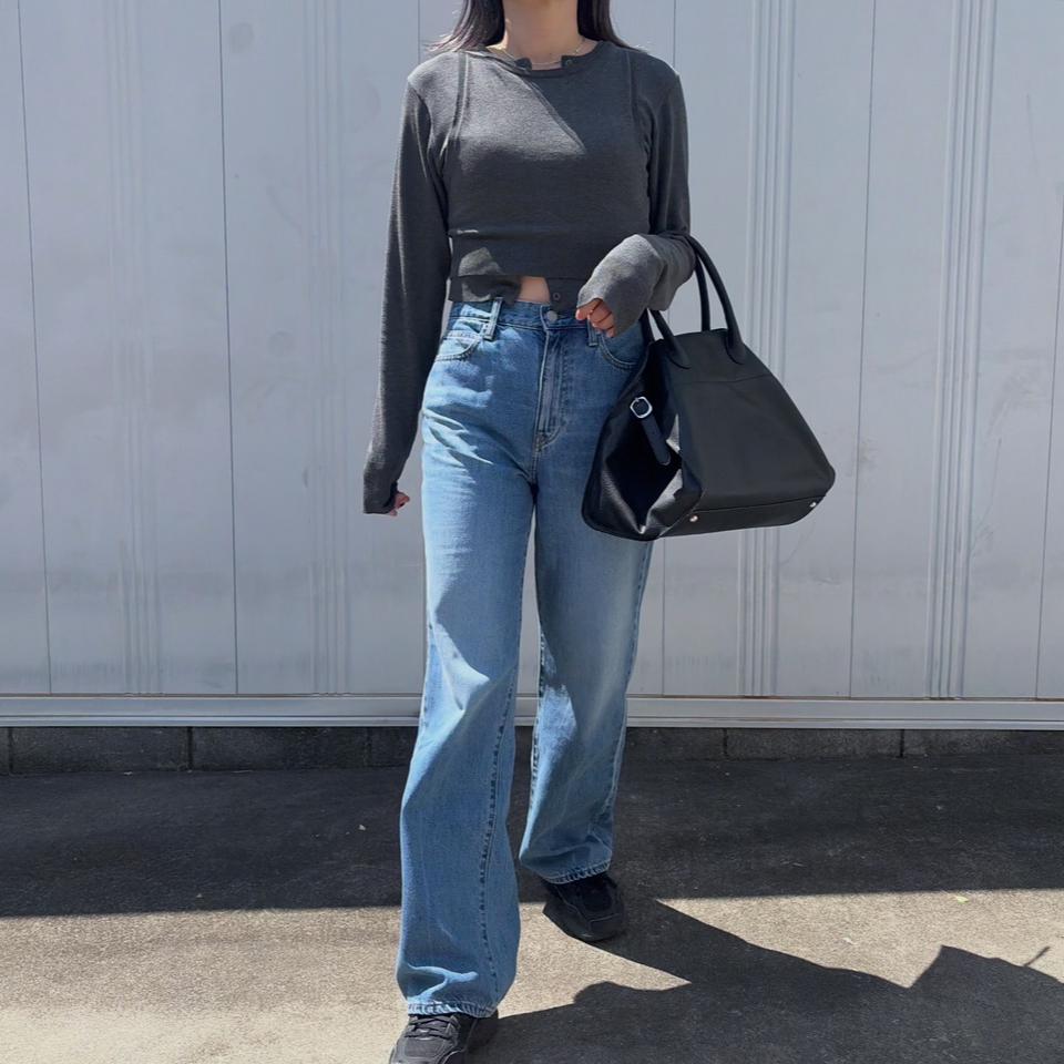 {{.FirstItem.Brand.Name}}({{.FirstItem.Brand.NameKana}})の「{{.FirstItem.Name}}」を使った{{.PostType}}