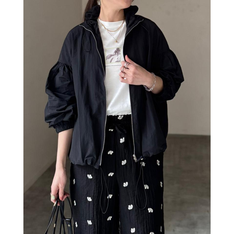 {{.FirstItem.Brand.Name}}({{.FirstItem.Brand.NameKana}})の「{{.FirstItem.Name}}」を使った{{.PostType}}