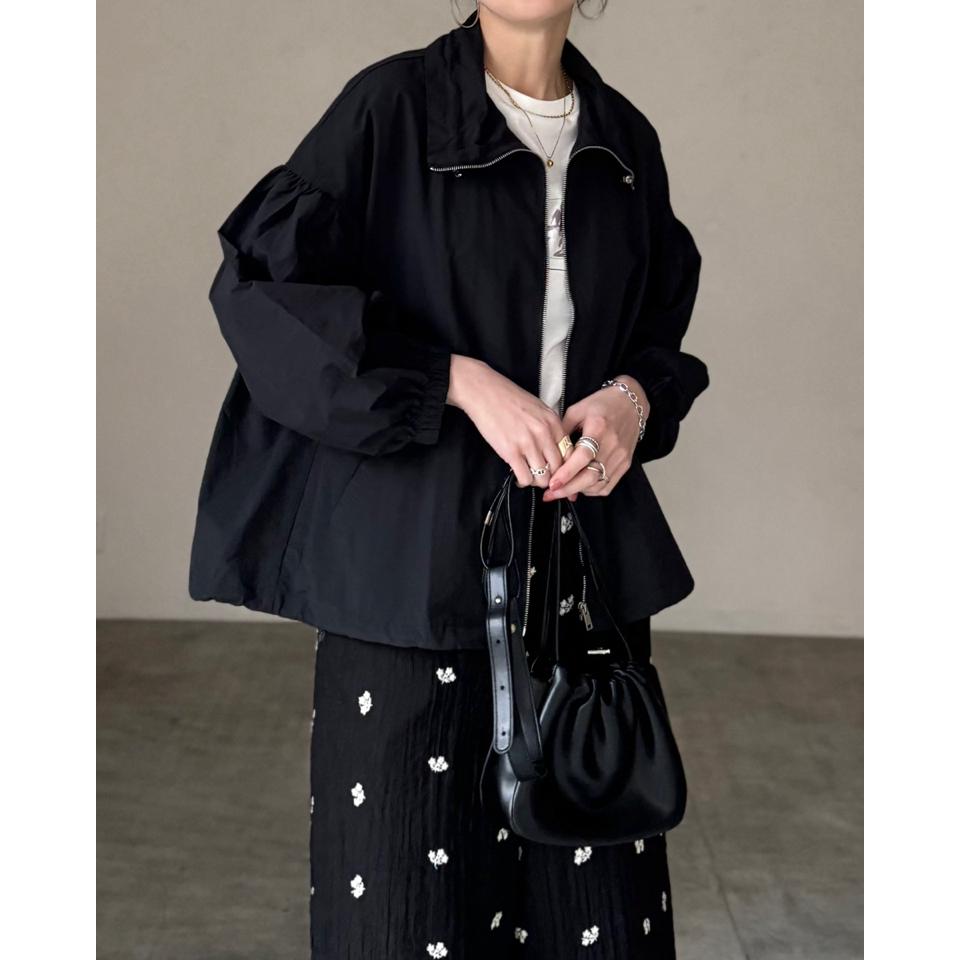 {{.FirstItem.Brand.Name}}({{.FirstItem.Brand.NameKana}})の「{{.FirstItem.Name}}」を使った{{.PostType}}