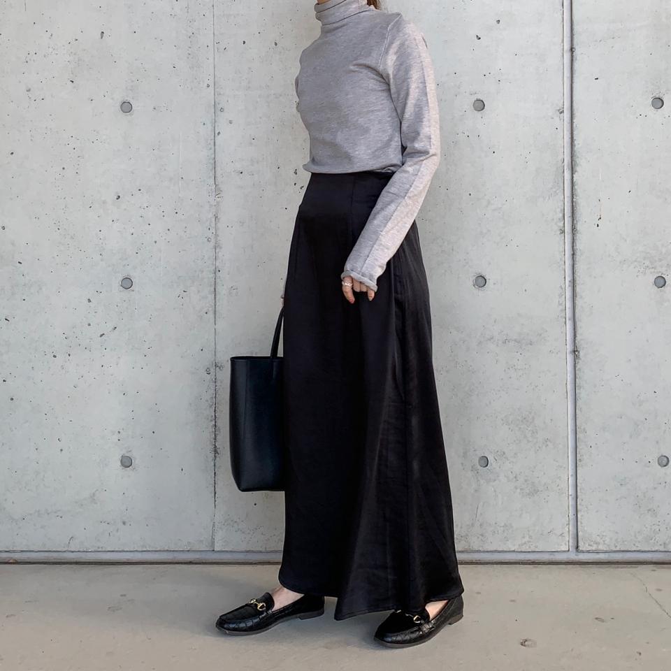 {{.FirstItem.Brand.Name}}({{.FirstItem.Brand.NameKana}})の「{{.FirstItem.Name}}」を使った{{.PostType}}