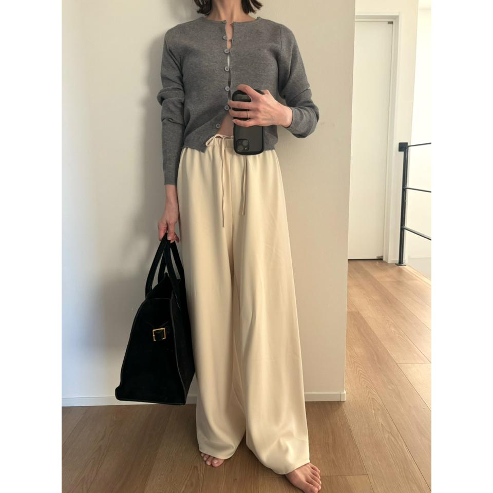 {{.FirstItem.Brand.Name}}({{.FirstItem.Brand.NameKana}})の「{{.FirstItem.Name}}」を使った{{.PostType}}