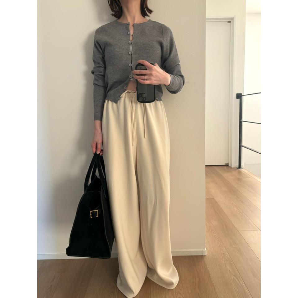 {{.FirstItem.Brand.Name}}({{.FirstItem.Brand.NameKana}})の「{{.FirstItem.Name}}」を使った{{.PostType}}