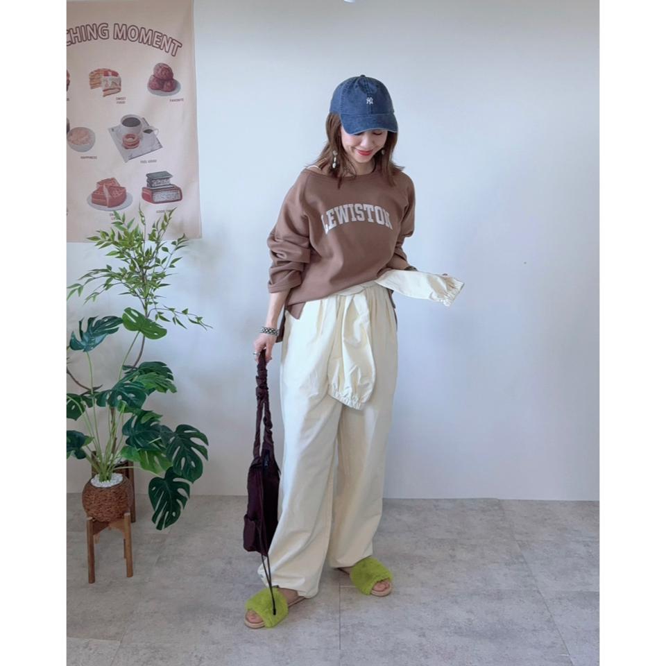 {{.FirstItem.Brand.Name}}({{.FirstItem.Brand.NameKana}})の「{{.FirstItem.Name}}」を使った{{.PostType}}