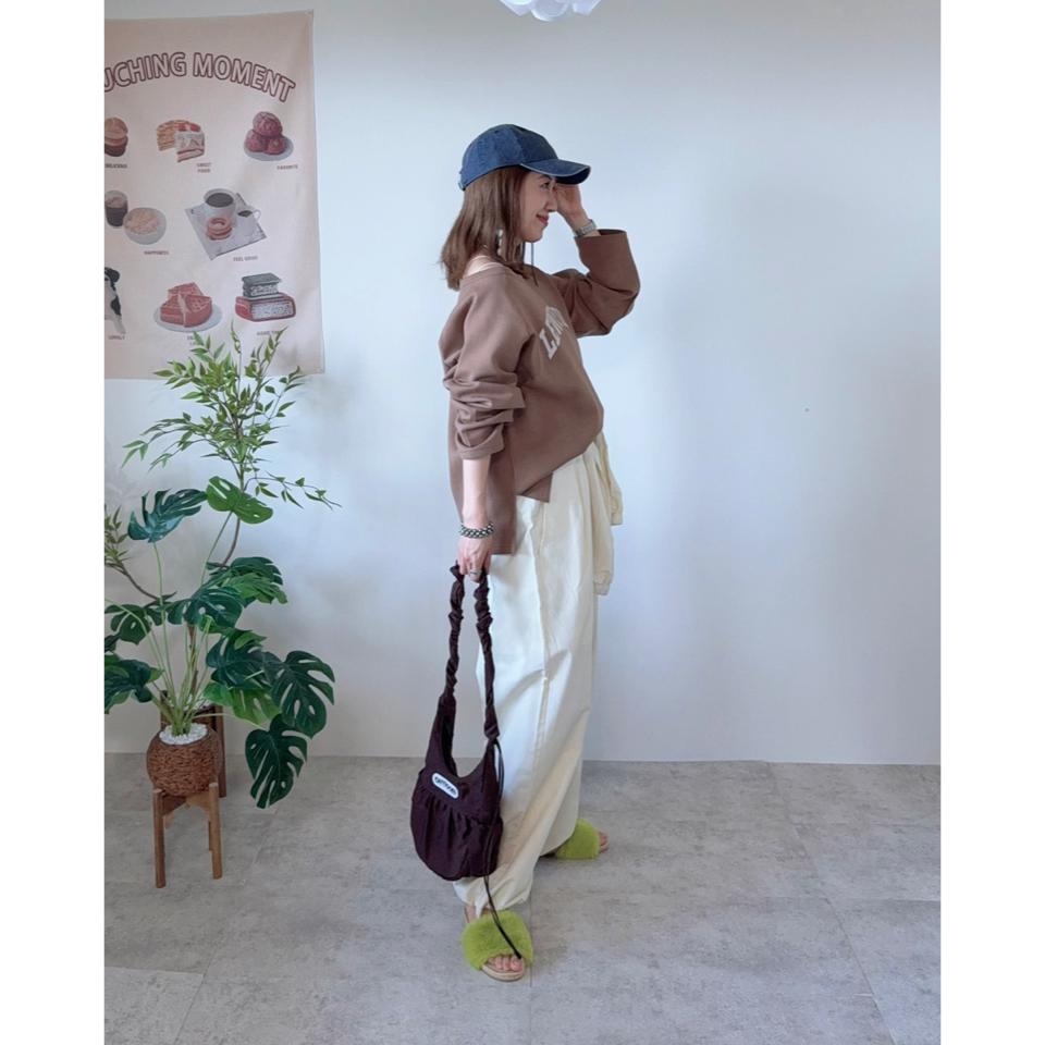 {{.FirstItem.Brand.Name}}({{.FirstItem.Brand.NameKana}})の「{{.FirstItem.Name}}」を使った{{.PostType}}