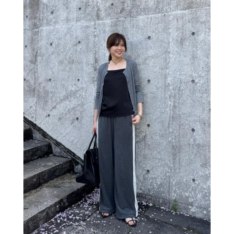 {{.FirstItem.Brand.Name}}({{.FirstItem.Brand.NameKana}})の「{{.FirstItem.Name}}」を使った{{.PostType}}