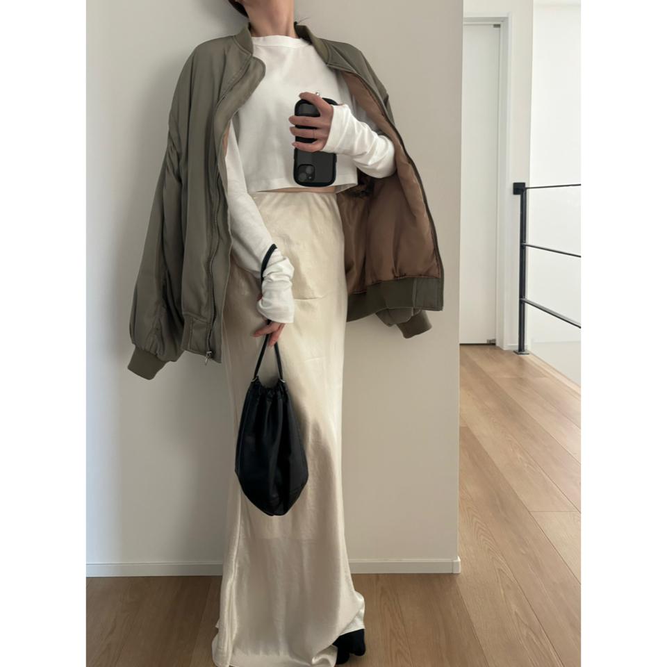 {{.FirstItem.Brand.Name}}({{.FirstItem.Brand.NameKana}})の「{{.FirstItem.Name}}」を使った{{.PostType}}