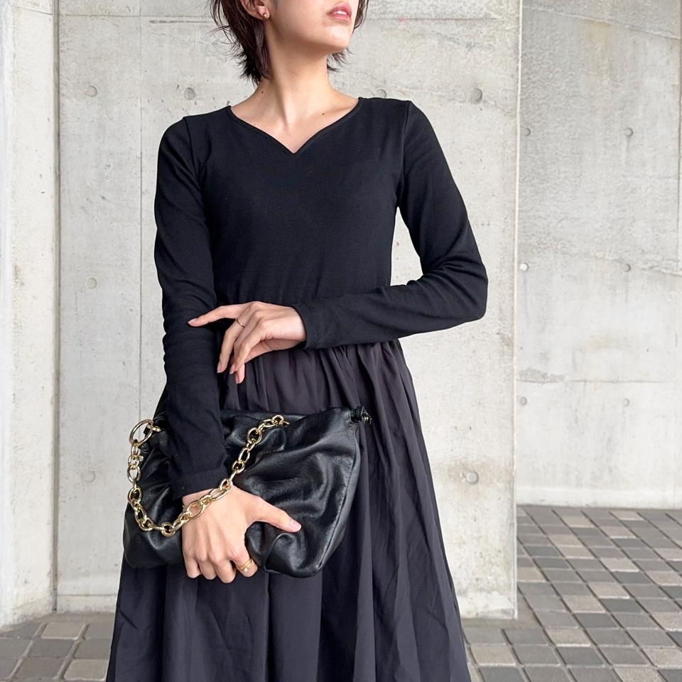 {{.FirstItem.Brand.Name}}({{.FirstItem.Brand.NameKana}})の「{{.FirstItem.Name}}」を使った{{.PostType}}