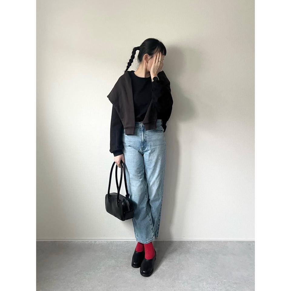 {{.FirstItem.Brand.Name}}({{.FirstItem.Brand.NameKana}})の「{{.FirstItem.Name}}」を使った{{.PostType}}