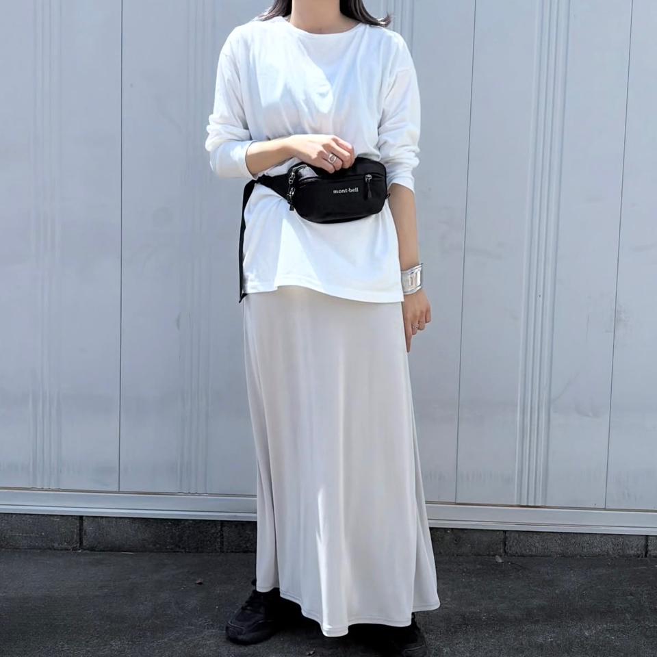 {{.FirstItem.Brand.Name}}({{.FirstItem.Brand.NameKana}})の「{{.FirstItem.Name}}」を使った{{.PostType}}