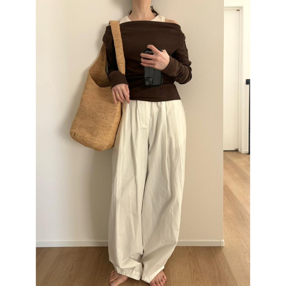 {{.FirstItem.Brand.Name}}({{.FirstItem.Brand.NameKana}})の「{{.FirstItem.Name}}」を使った{{.PostType}}