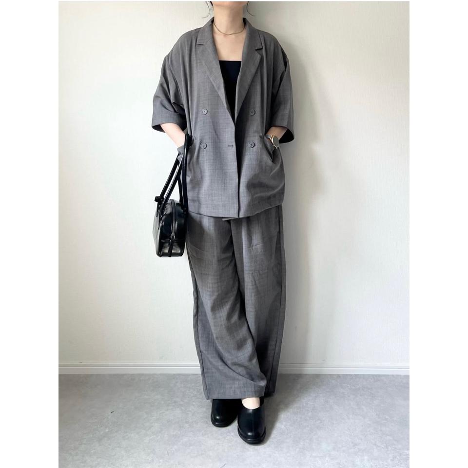 {{.FirstItem.Brand.Name}}({{.FirstItem.Brand.NameKana}})の「{{.FirstItem.Name}}」を使った{{.PostType}}