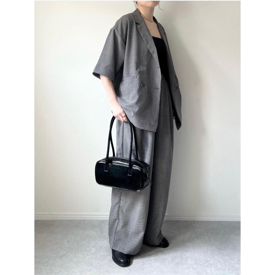 {{.FirstItem.Brand.Name}}({{.FirstItem.Brand.NameKana}})の「{{.FirstItem.Name}}」を使った{{.PostType}}