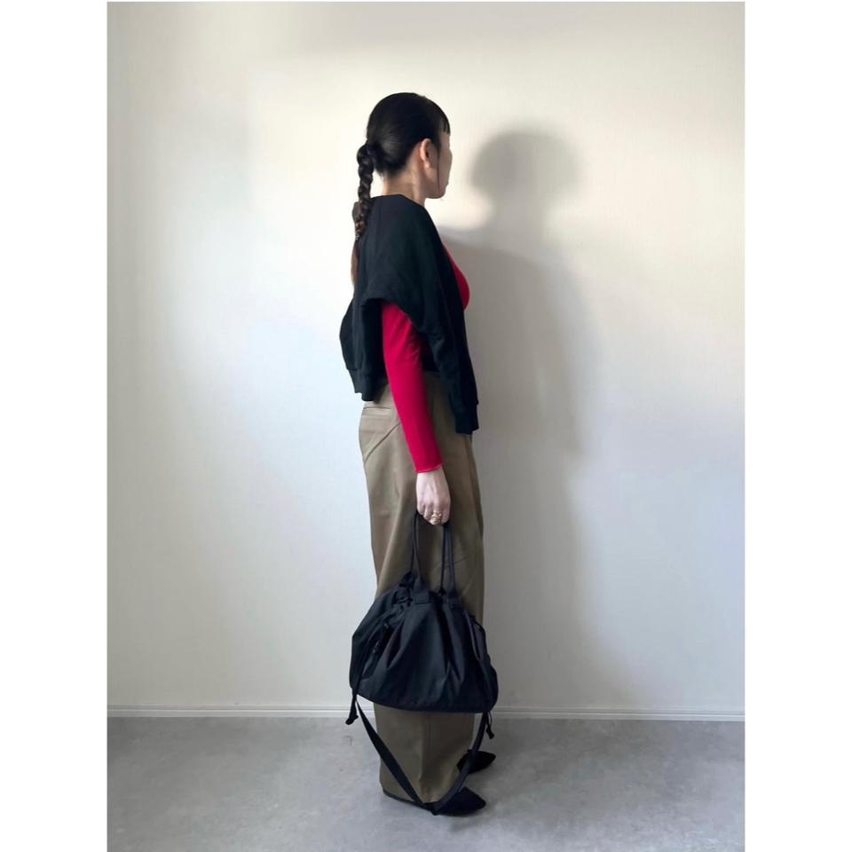 {{.FirstItem.Brand.Name}}({{.FirstItem.Brand.NameKana}})の「{{.FirstItem.Name}}」を使った{{.PostType}}