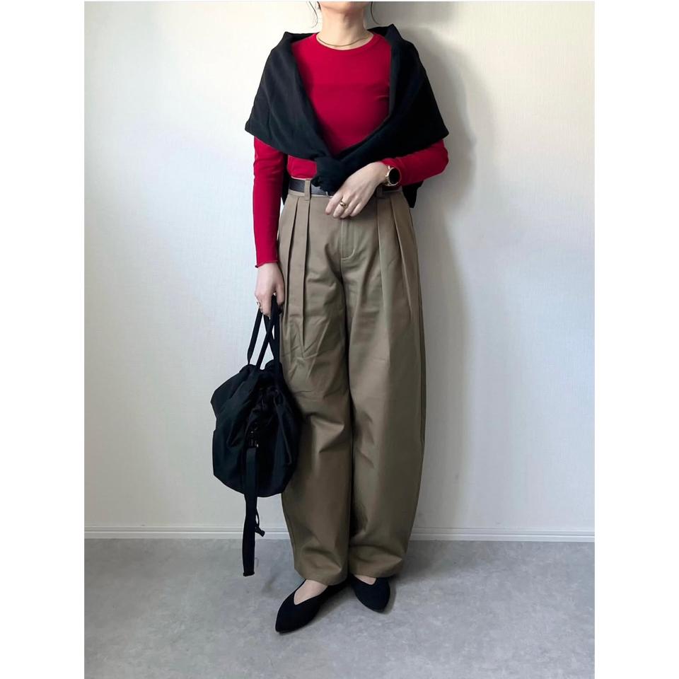 {{.FirstItem.Brand.Name}}({{.FirstItem.Brand.NameKana}})の「{{.FirstItem.Name}}」を使った{{.PostType}}