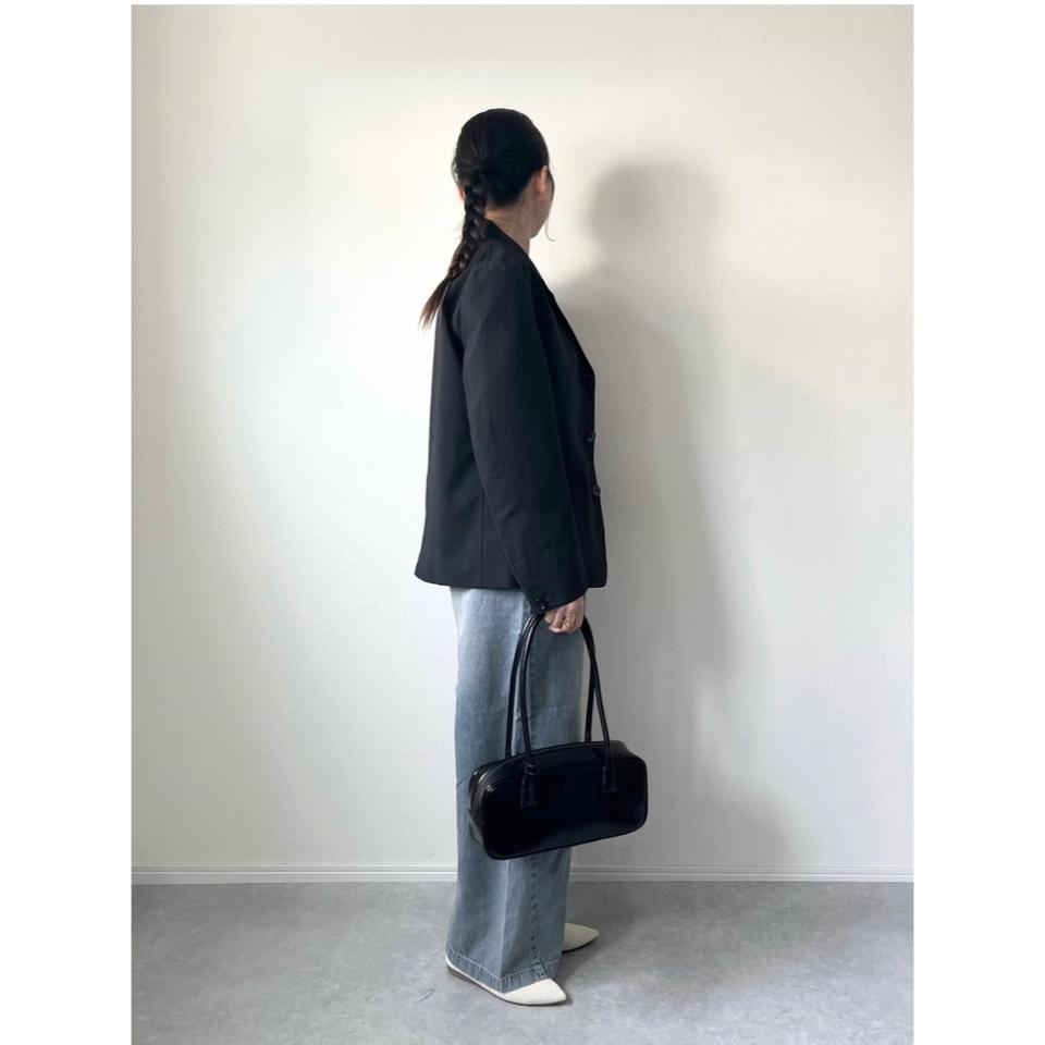 {{.FirstItem.Brand.Name}}({{.FirstItem.Brand.NameKana}})の「{{.FirstItem.Name}}」を使った{{.PostType}}