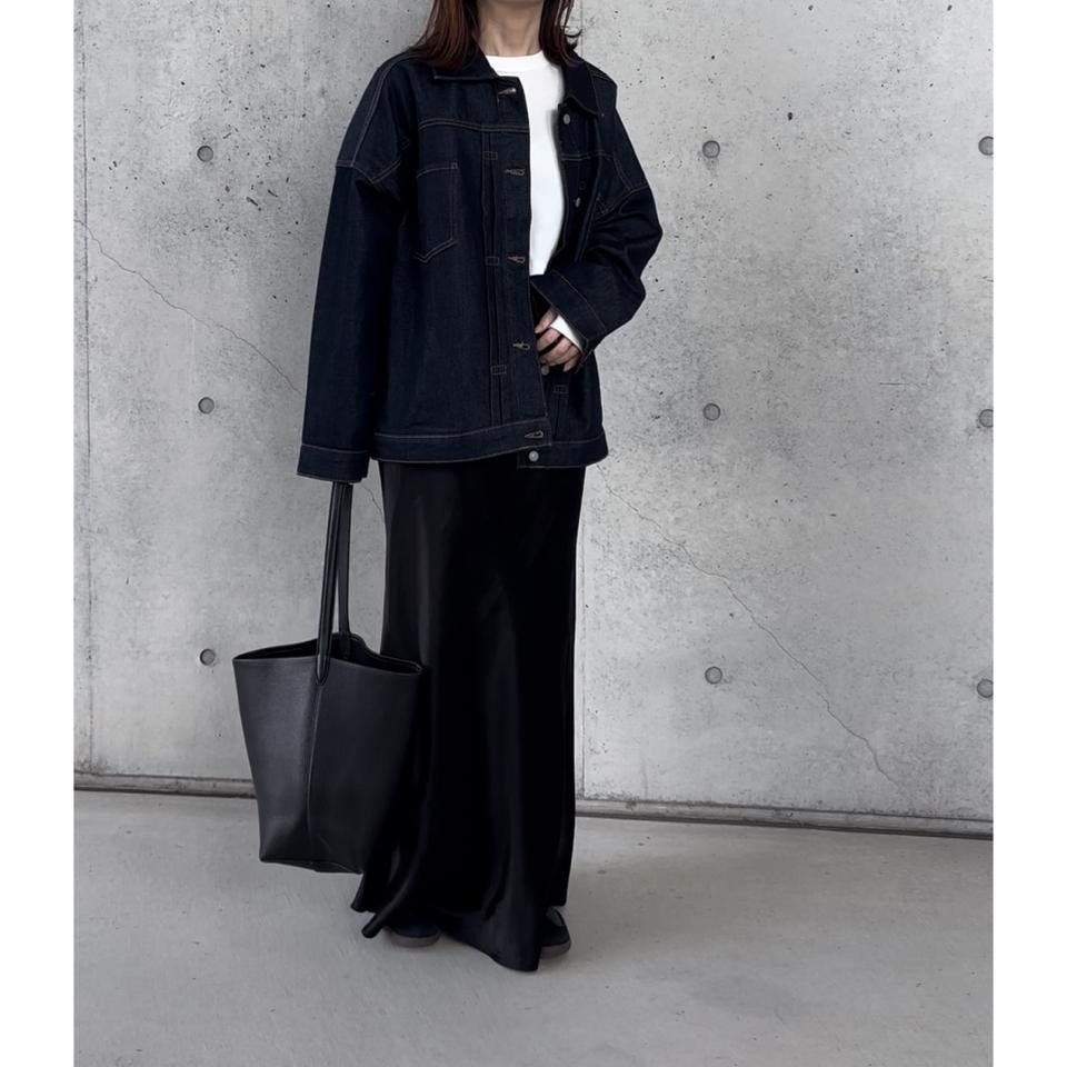 {{.FirstItem.Brand.Name}}({{.FirstItem.Brand.NameKana}})の「{{.FirstItem.Name}}」を使った{{.PostType}}