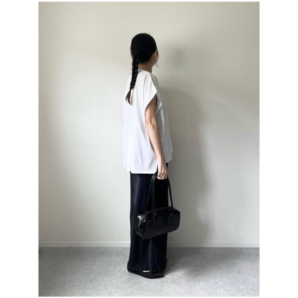 {{.FirstItem.Brand.Name}}({{.FirstItem.Brand.NameKana}})の「{{.FirstItem.Name}}」を使った{{.PostType}}