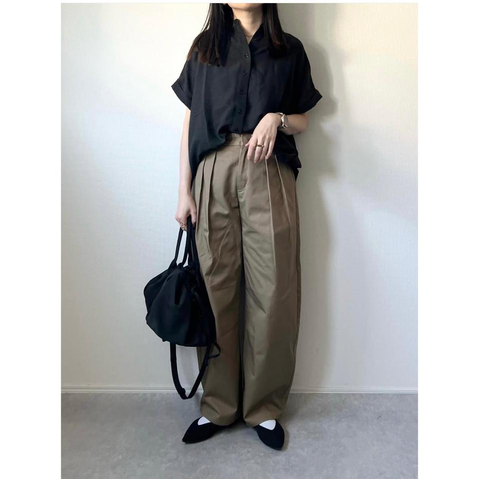 {{.FirstItem.Brand.Name}}({{.FirstItem.Brand.NameKana}})の「{{.FirstItem.Name}}」を使った{{.PostType}}