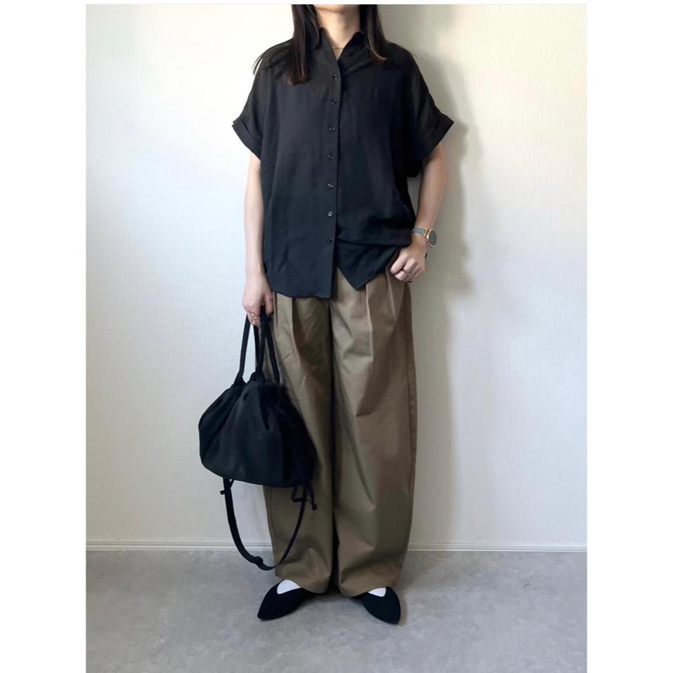 {{.FirstItem.Brand.Name}}({{.FirstItem.Brand.NameKana}})の「{{.FirstItem.Name}}」を使った{{.PostType}}