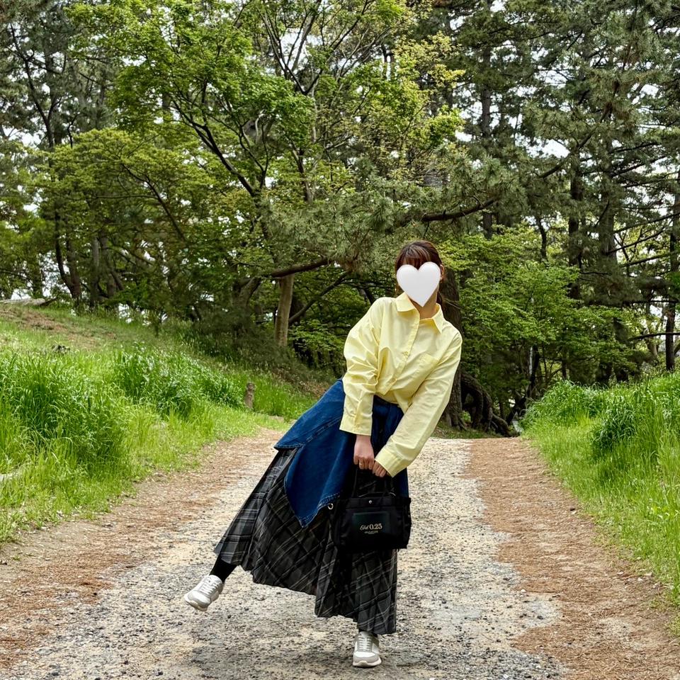 {{.FirstItem.Brand.Name}}({{.FirstItem.Brand.NameKana}})の「{{.FirstItem.Name}}」を使った{{.PostType}}