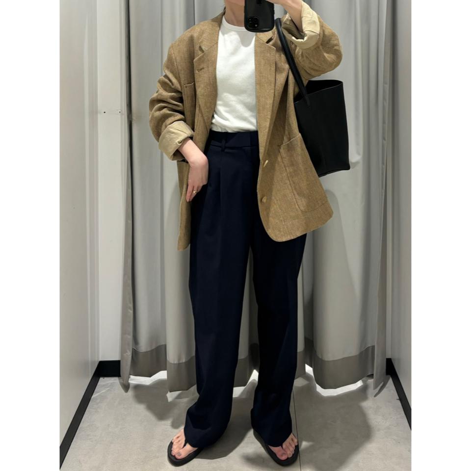 {{.FirstItem.Brand.Name}}({{.FirstItem.Brand.NameKana}})の「{{.FirstItem.Name}}」を使った{{.PostType}}