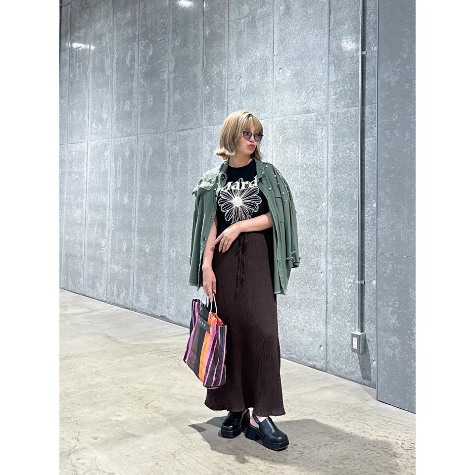 {{.FirstItem.Brand.Name}}({{.FirstItem.Brand.NameKana}})の「{{.FirstItem.Name}}」を使った{{.PostType}}