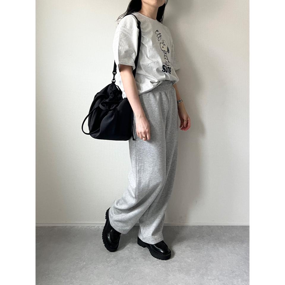 {{.FirstItem.Brand.Name}}({{.FirstItem.Brand.NameKana}})の「{{.FirstItem.Name}}」を使った{{.PostType}}