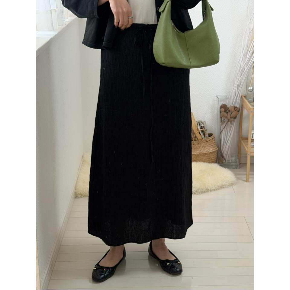 {{.FirstItem.Brand.Name}}({{.FirstItem.Brand.NameKana}})の「{{.FirstItem.Name}}」を使った{{.PostType}}