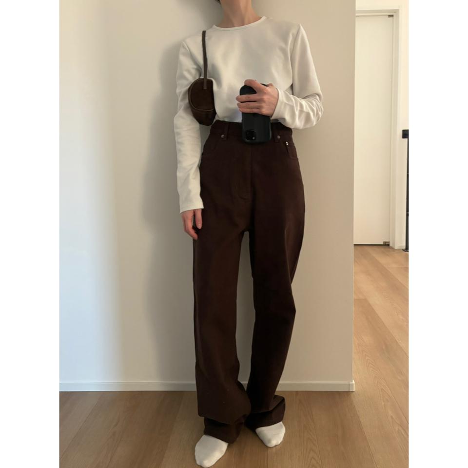 {{.FirstItem.Brand.Name}}({{.FirstItem.Brand.NameKana}})の「{{.FirstItem.Name}}」を使った{{.PostType}}