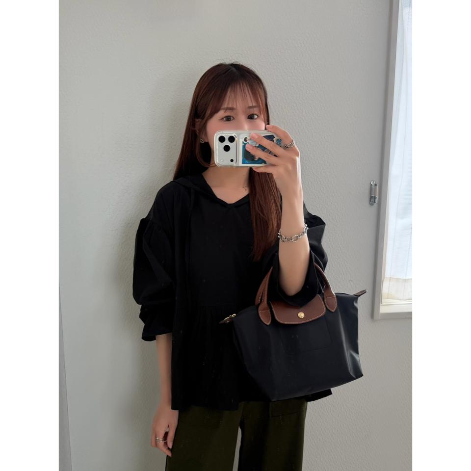 {{.FirstItem.Brand.Name}}({{.FirstItem.Brand.NameKana}})の「{{.FirstItem.Name}}」を使った{{.PostType}}