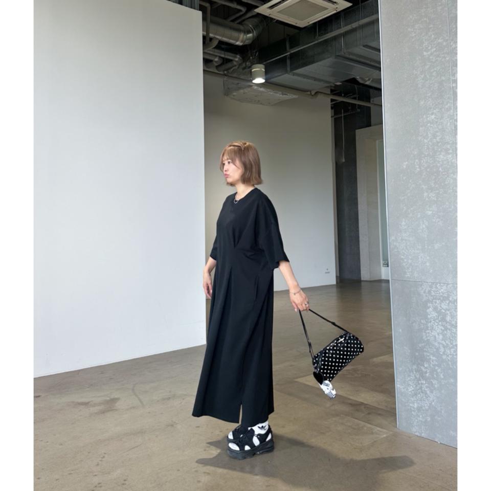 {{.FirstItem.Brand.Name}}({{.FirstItem.Brand.NameKana}})の「{{.FirstItem.Name}}」を使った{{.PostType}}