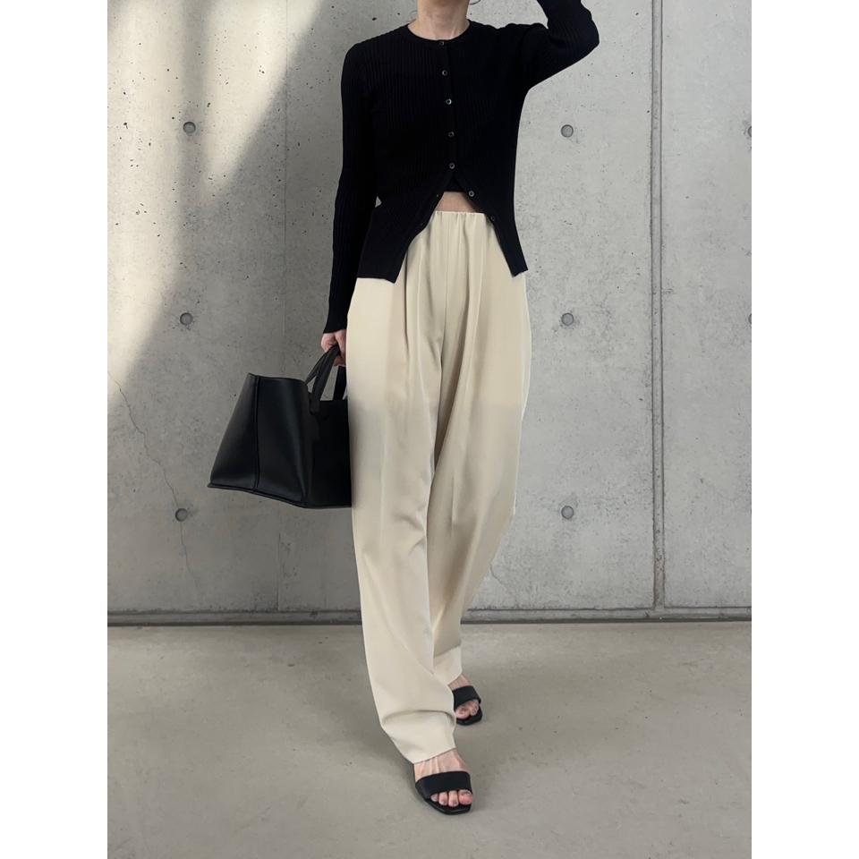 {{.FirstItem.Brand.Name}}({{.FirstItem.Brand.NameKana}})の「{{.FirstItem.Name}}」を使った{{.PostType}}