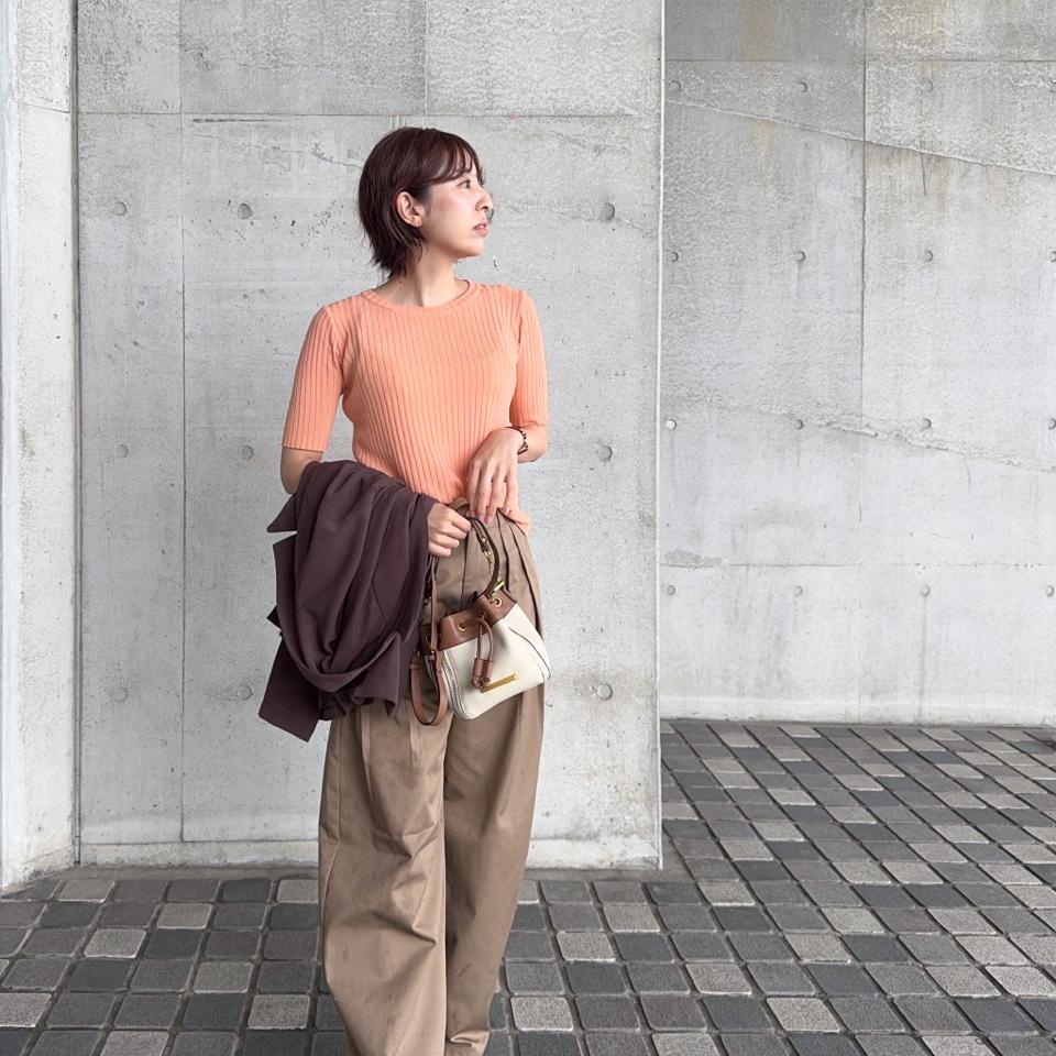 {{.FirstItem.Brand.Name}}({{.FirstItem.Brand.NameKana}})の「{{.FirstItem.Name}}」を使った{{.PostType}}