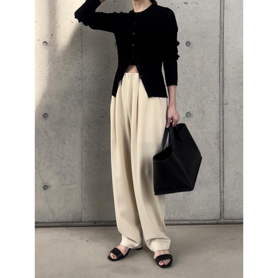 {{.FirstItem.Brand.Name}}({{.FirstItem.Brand.NameKana}})の「{{.FirstItem.Name}}」を使った{{.PostType}}