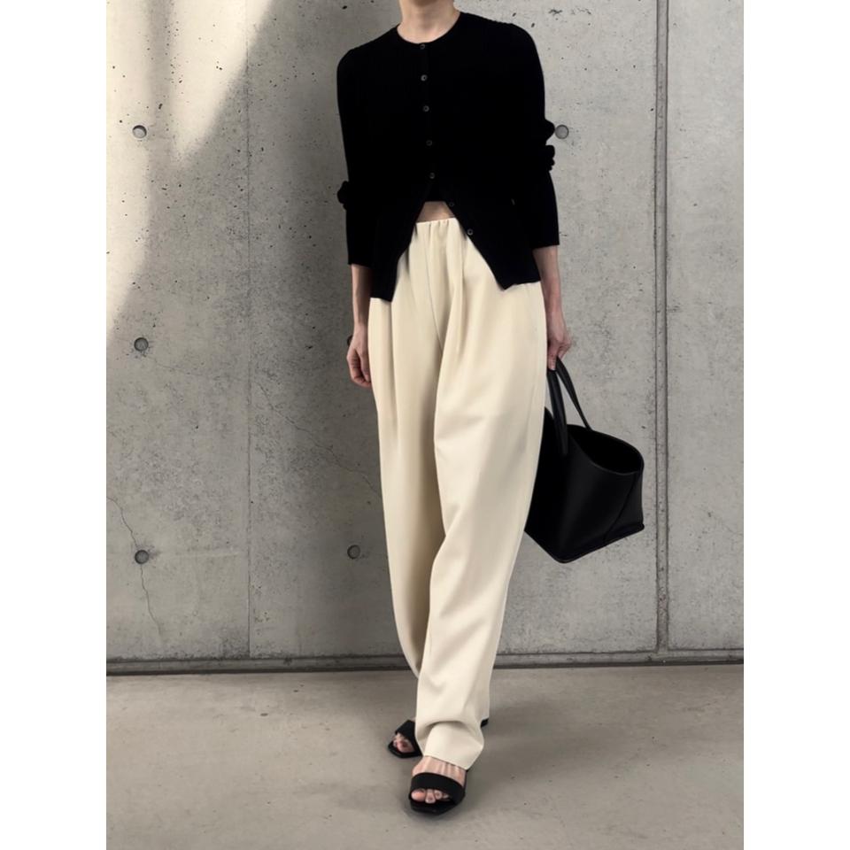 {{.FirstItem.Brand.Name}}({{.FirstItem.Brand.NameKana}})の「{{.FirstItem.Name}}」を使った{{.PostType}}