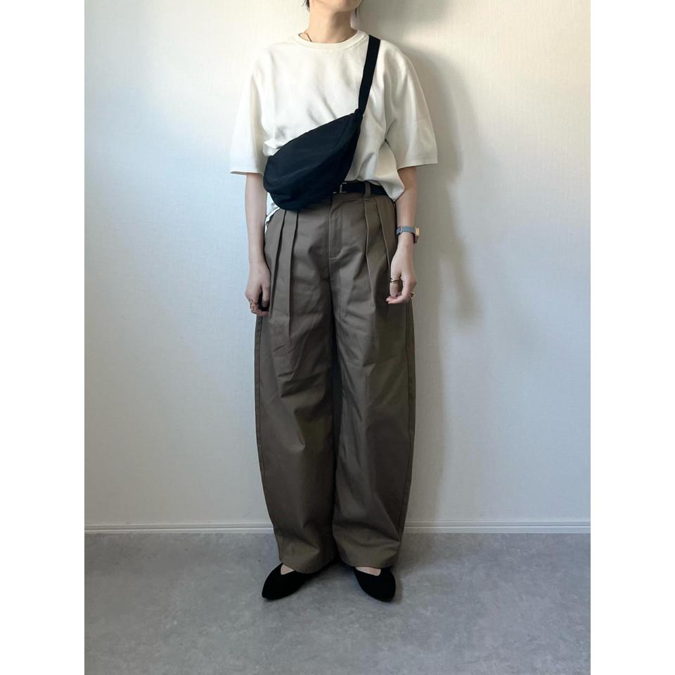 {{.FirstItem.Brand.Name}}({{.FirstItem.Brand.NameKana}})の「{{.FirstItem.Name}}」を使った{{.PostType}}