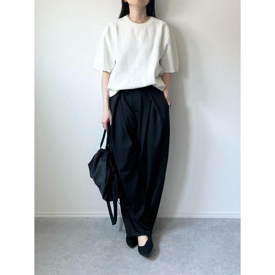 {{.FirstItem.Brand.Name}}({{.FirstItem.Brand.NameKana}})の「{{.FirstItem.Name}}」を使った{{.PostType}}