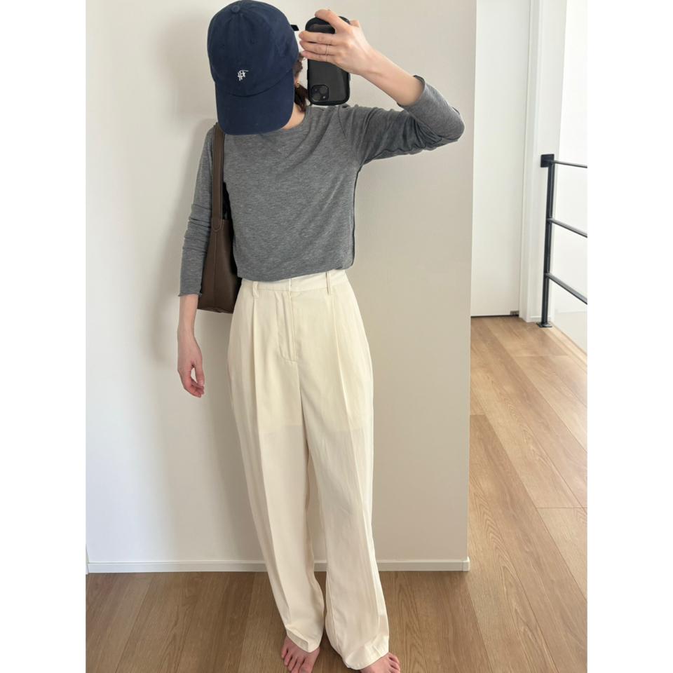 {{.FirstItem.Brand.Name}}({{.FirstItem.Brand.NameKana}})の「{{.FirstItem.Name}}」を使った{{.PostType}}