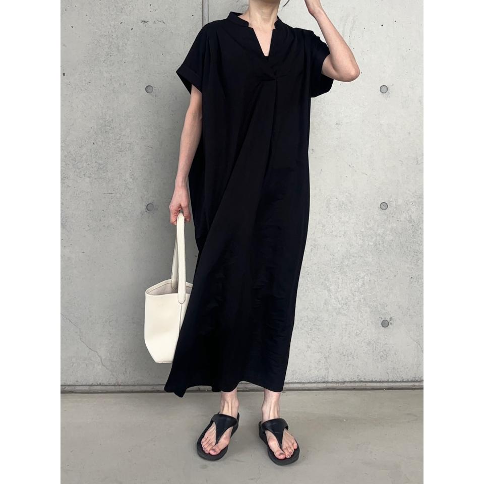 {{.FirstItem.Brand.Name}}({{.FirstItem.Brand.NameKana}})の「{{.FirstItem.Name}}」を使った{{.PostType}}