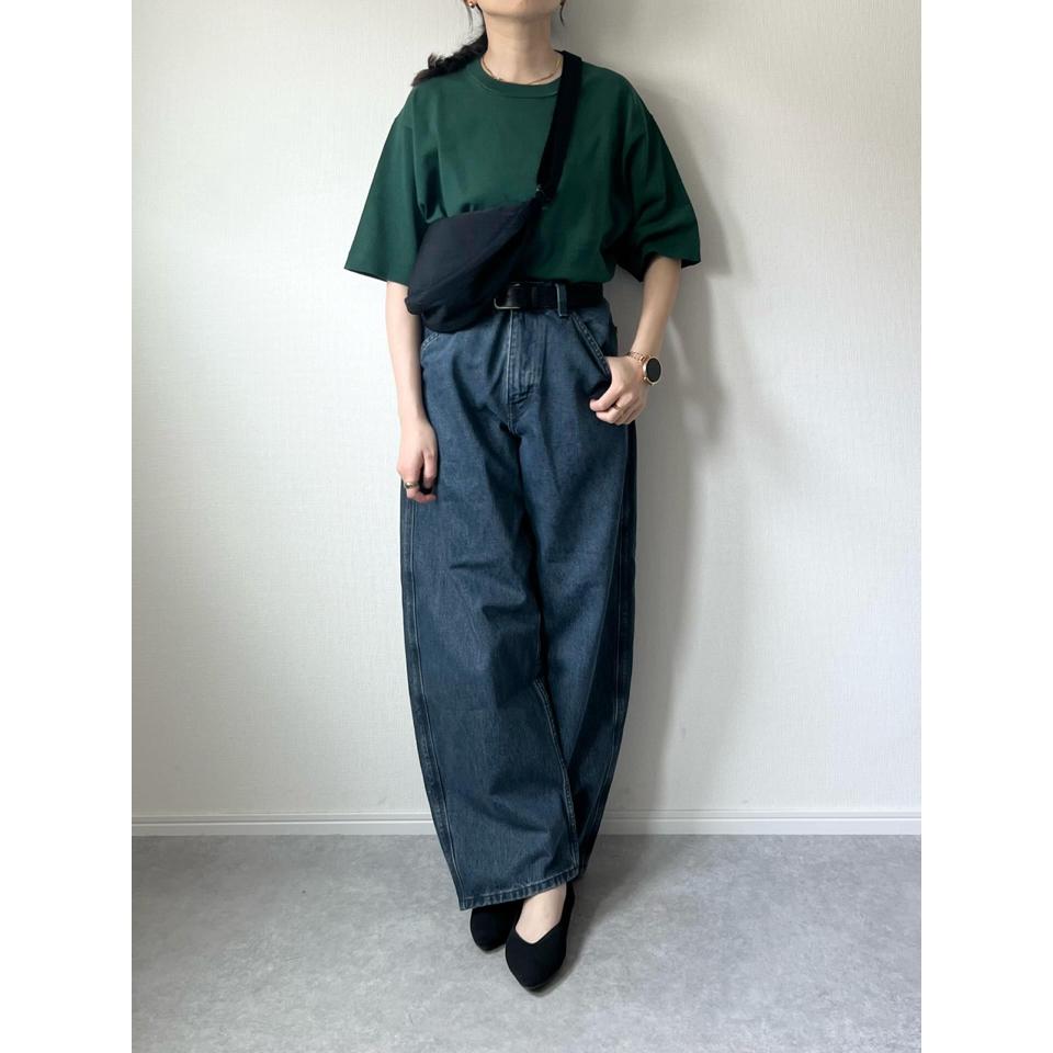{{.FirstItem.Brand.Name}}({{.FirstItem.Brand.NameKana}})の「{{.FirstItem.Name}}」を使った{{.PostType}}