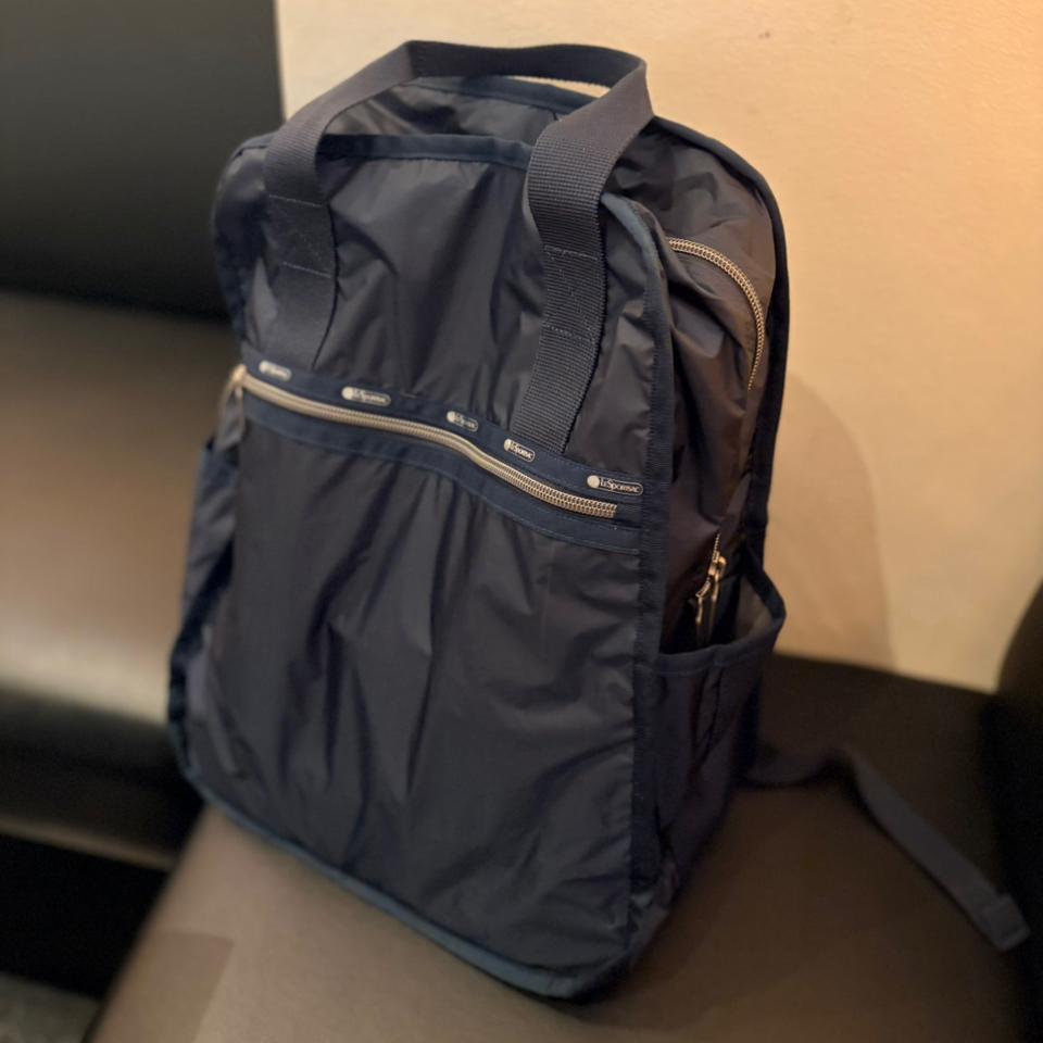 {{.FirstItem.Brand.Name}}({{.FirstItem.Brand.NameKana}})の「{{.FirstItem.Name}}」を使った{{.PostType}}
