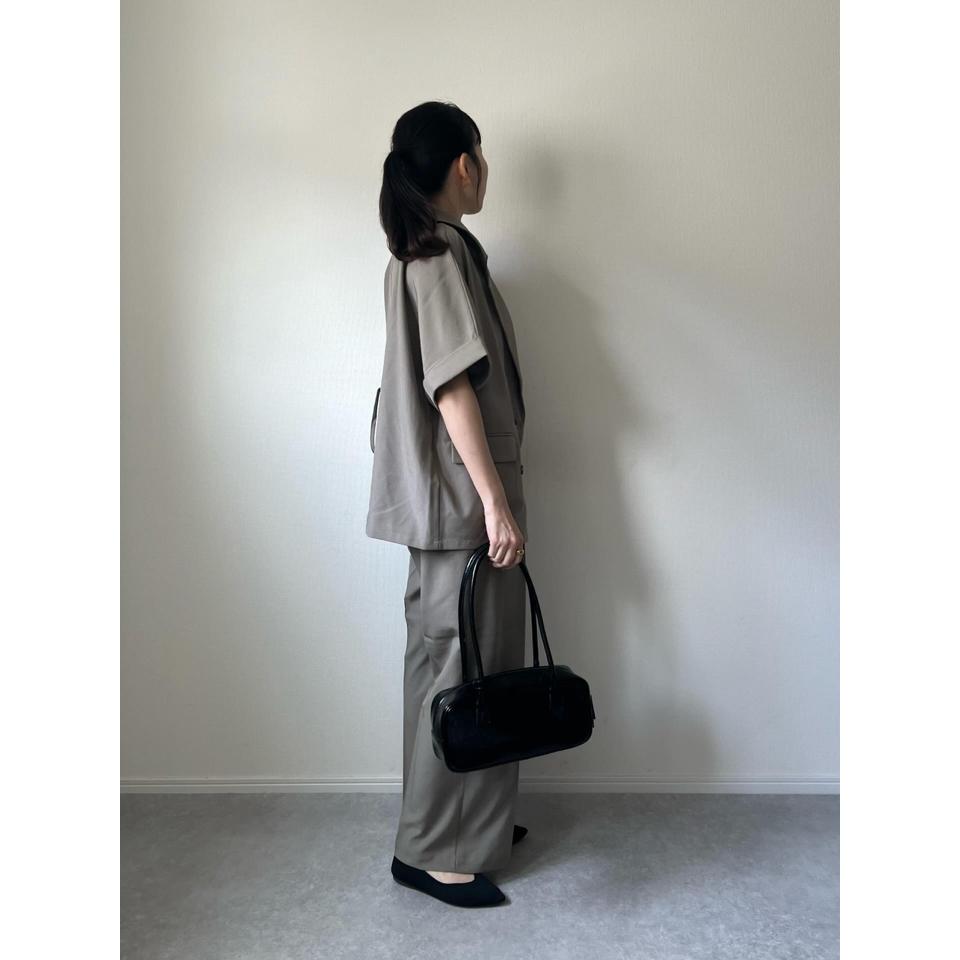 {{.FirstItem.Brand.Name}}({{.FirstItem.Brand.NameKana}})の「{{.FirstItem.Name}}」を使った{{.PostType}}