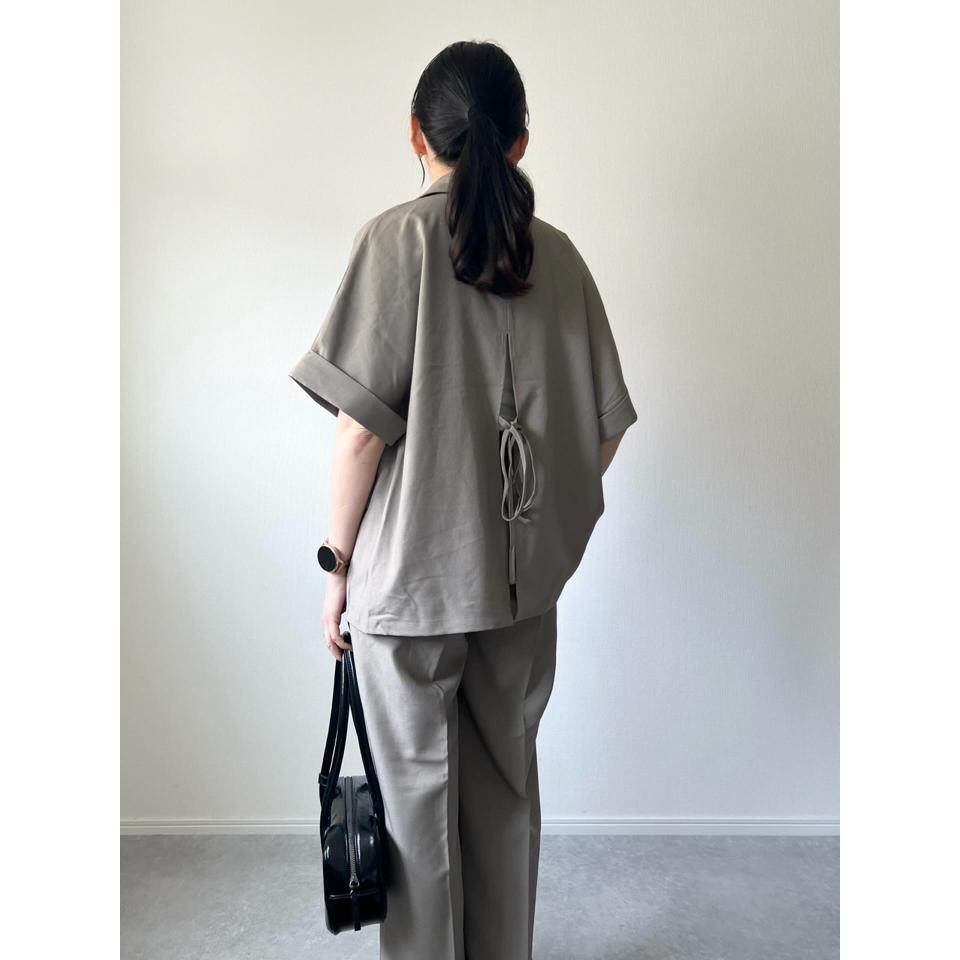 {{.FirstItem.Brand.Name}}({{.FirstItem.Brand.NameKana}})の「{{.FirstItem.Name}}」を使った{{.PostType}}