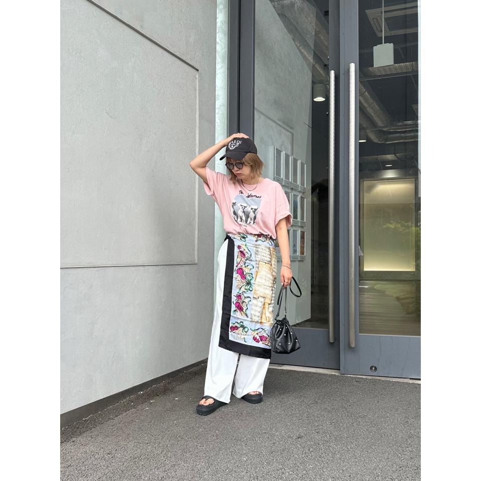 {{.FirstItem.Brand.Name}}({{.FirstItem.Brand.NameKana}})の「{{.FirstItem.Name}}」を使った{{.PostType}}