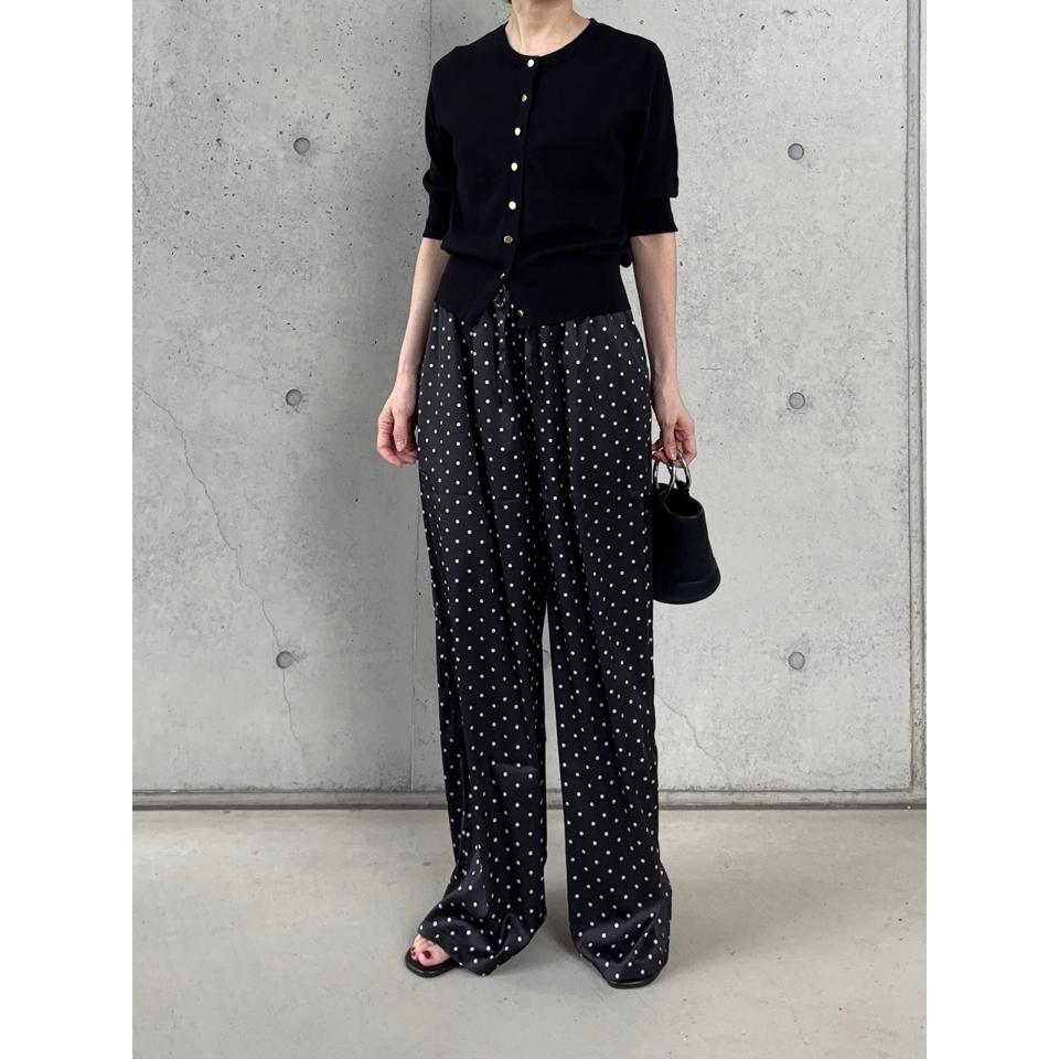 {{.FirstItem.Brand.Name}}({{.FirstItem.Brand.NameKana}})の「{{.FirstItem.Name}}」を使った{{.PostType}}
