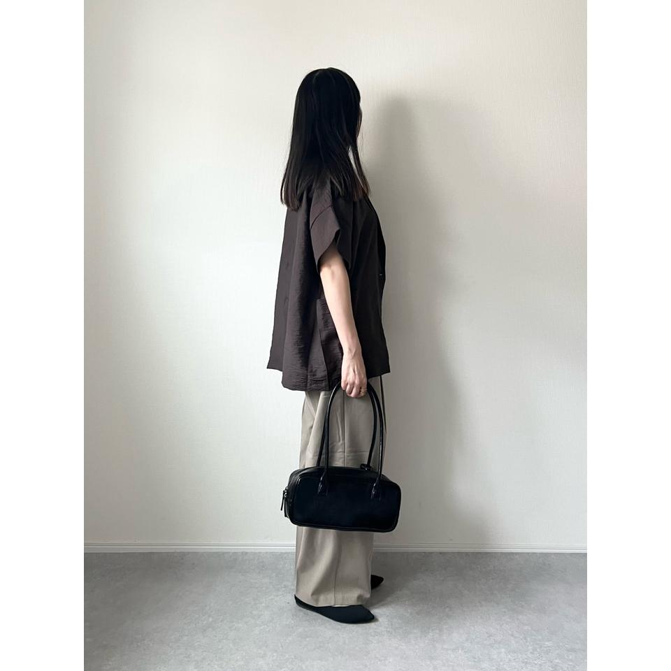 {{.FirstItem.Brand.Name}}({{.FirstItem.Brand.NameKana}})の「{{.FirstItem.Name}}」を使った{{.PostType}}