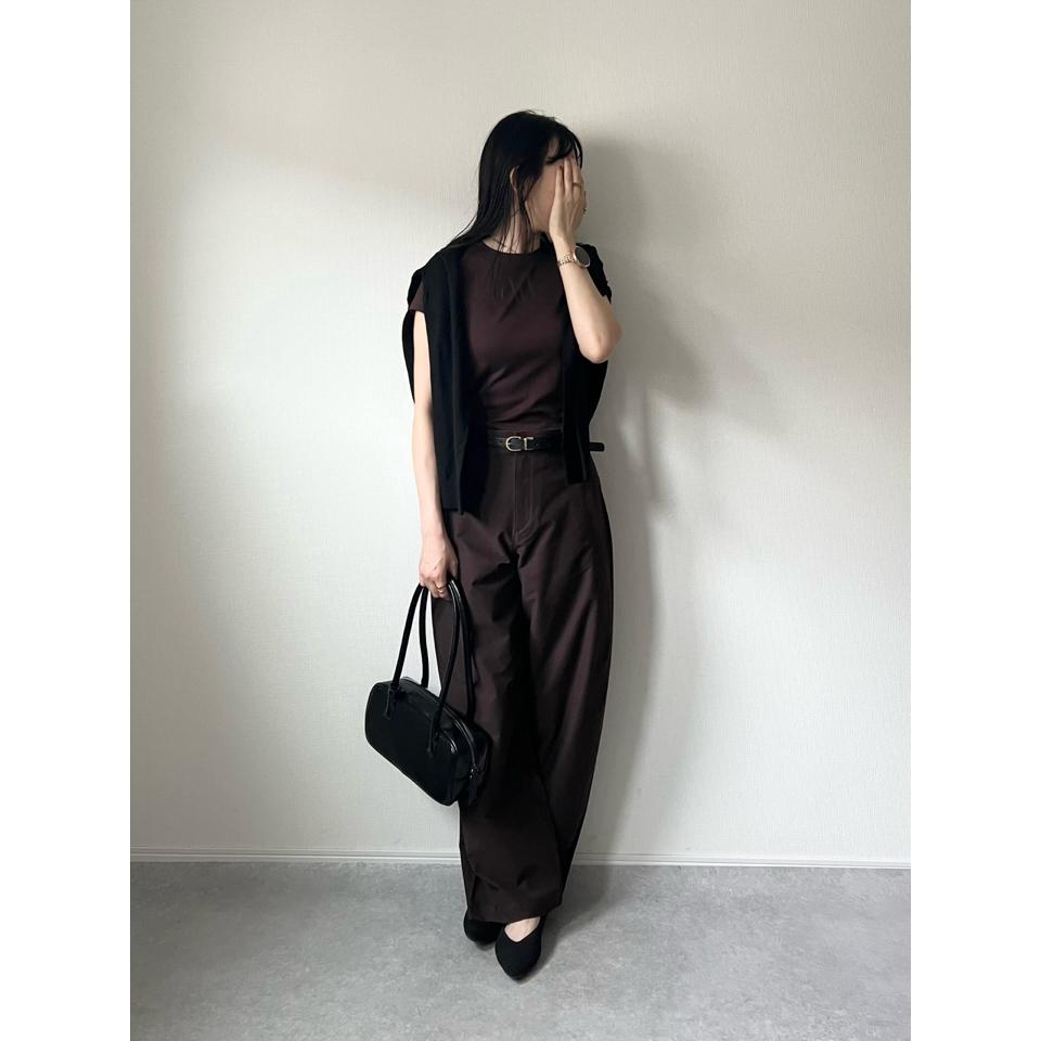 {{.FirstItem.Brand.Name}}({{.FirstItem.Brand.NameKana}})の「{{.FirstItem.Name}}」を使った{{.PostType}}